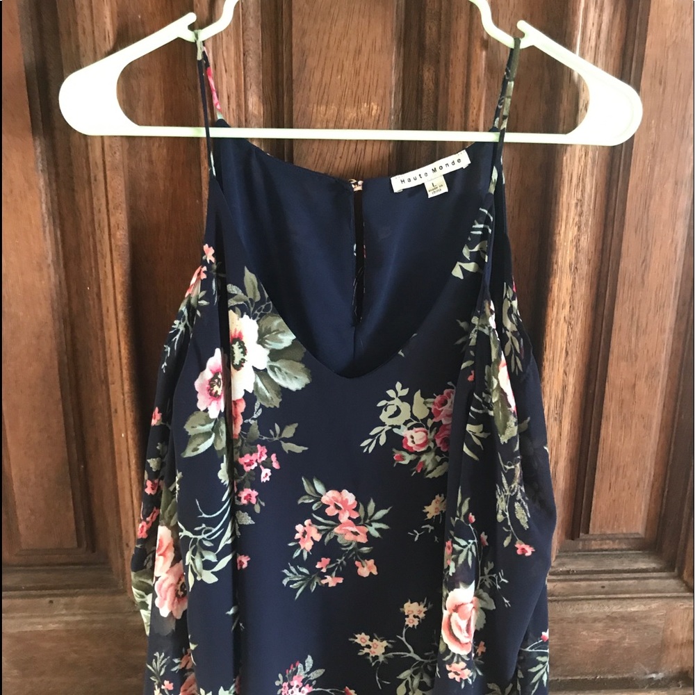 Floral top